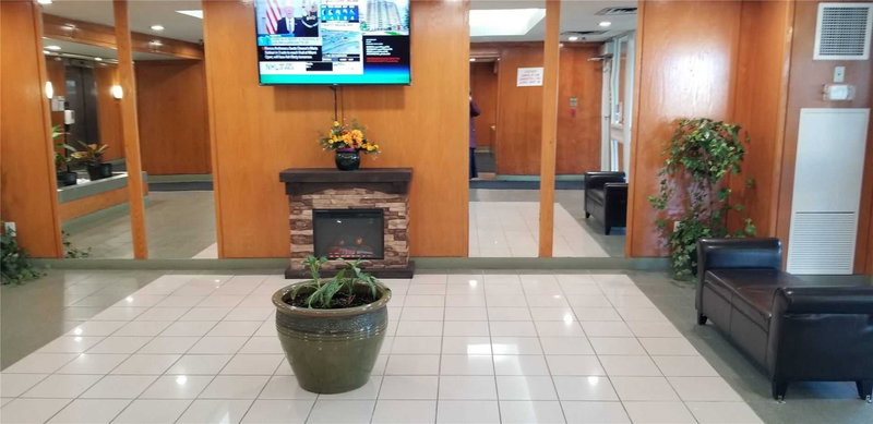 509 - 410 Mclevin Ave, Toronto, M1B5J5 | Image 3