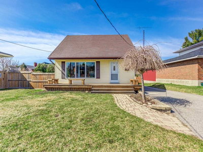 Detached House sold at 706 Cochrane Street, Whitby, Ontario, L1N5J5 - Lynde Creek - MLS: E5182806