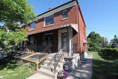 Semi-Detached House leased at Main-24 Weymouth Avenue, Toronto, Ontario, M4C1R7 - Crescent Town - MLS: E5190078