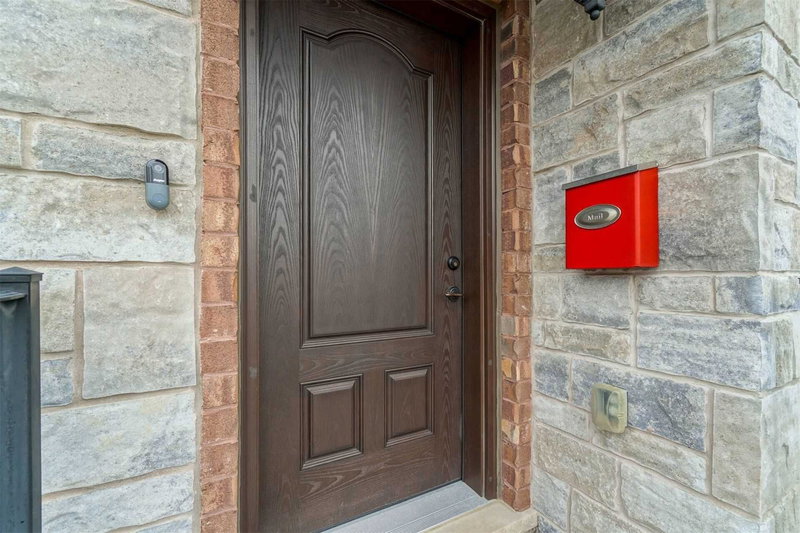 61B Bexhill Ave, Toronto, M1L3B7 | Image 3