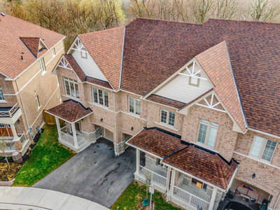 Townhouse sold at 33 Aldridge Lane, Clarington, Ontario, L1B0V6 - Newcastle - MLS: E5195689
