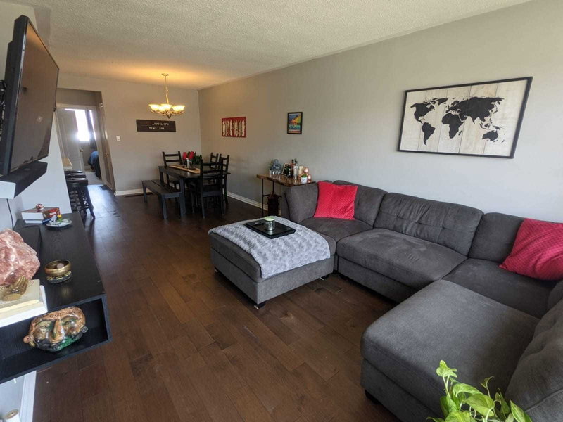 Main Fl - 15 Thorncroft Cres, Ajax, L1S2S1 | Image 2