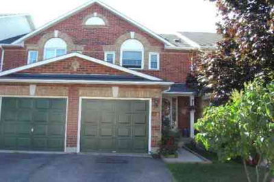 Townhouse sold at 23 Lick Pond Way, Whitby, Ontario, L1N9K5 - Blue Grass Meadows - MLS: E520765