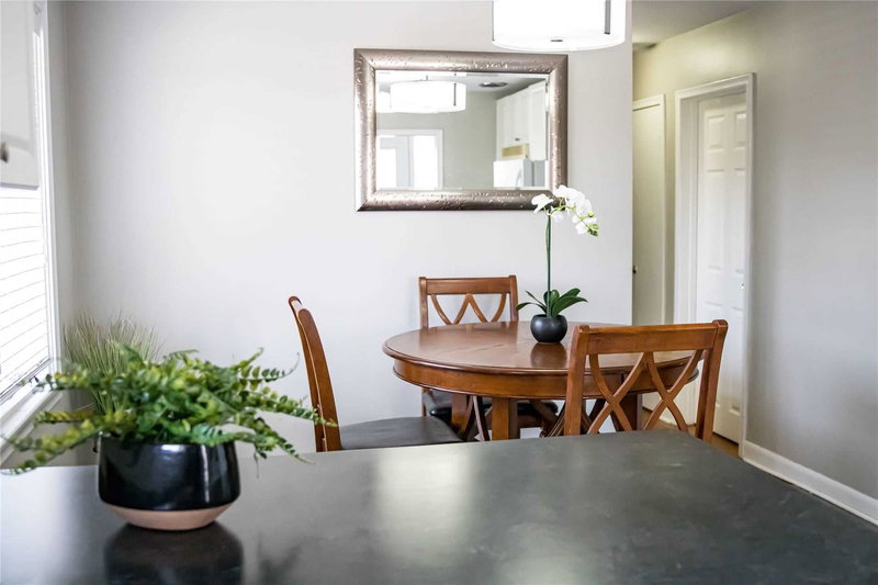 1118 Athol St, Whitby, L1N4A7 | Image 3