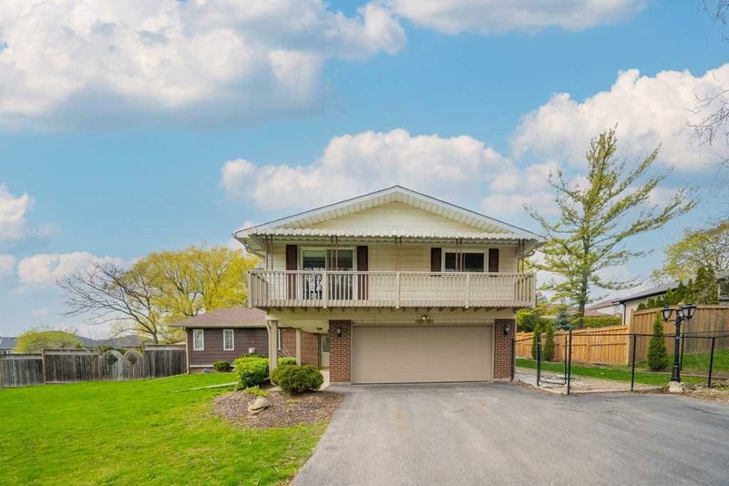 890 Briarwood Dr, Oshawa, L1K 2A6 | Image 2