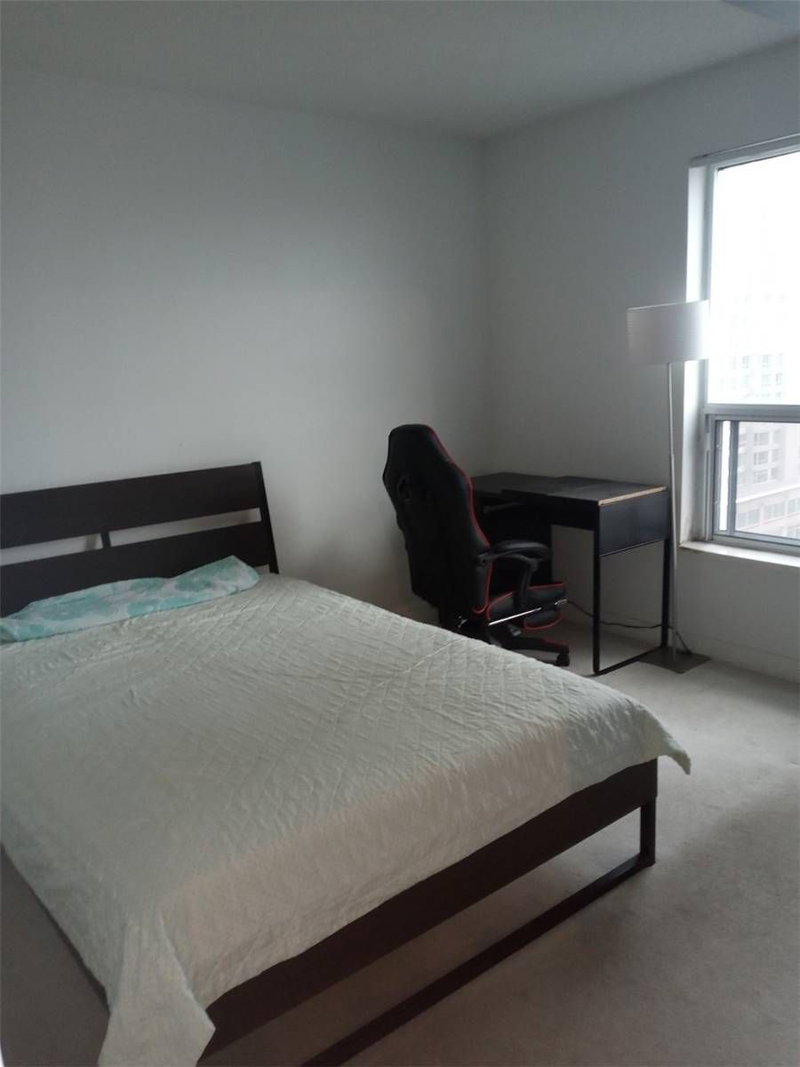 Room2