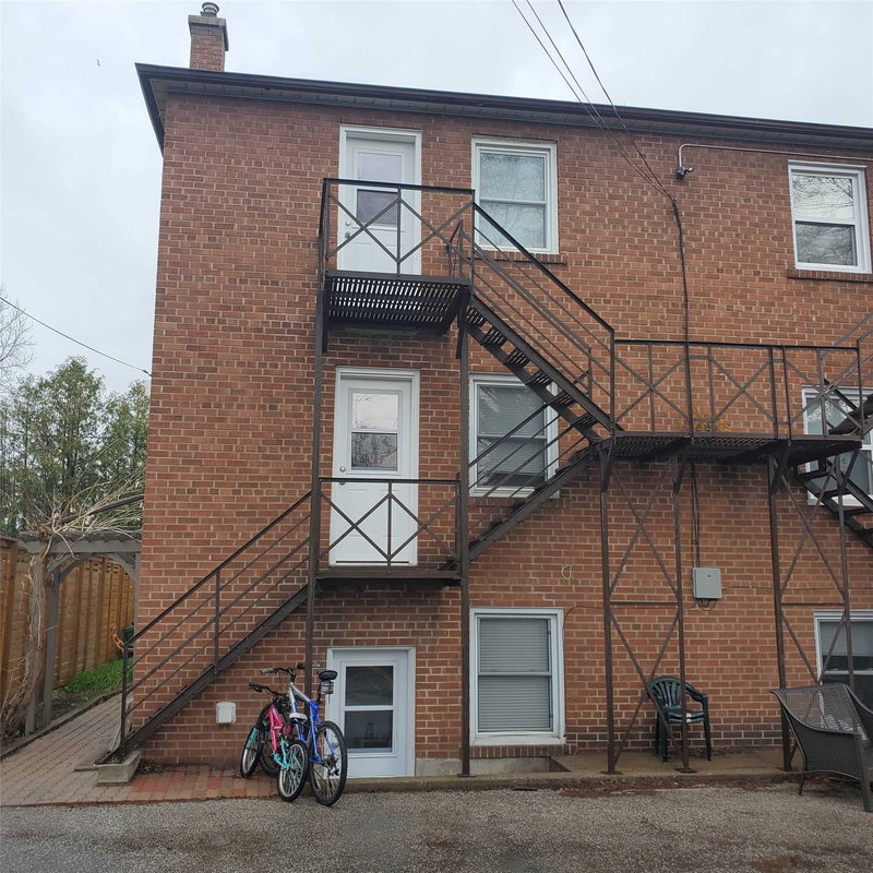 9-11 Bracebridge Ave, Toronto, M4C2X6 | Image 2