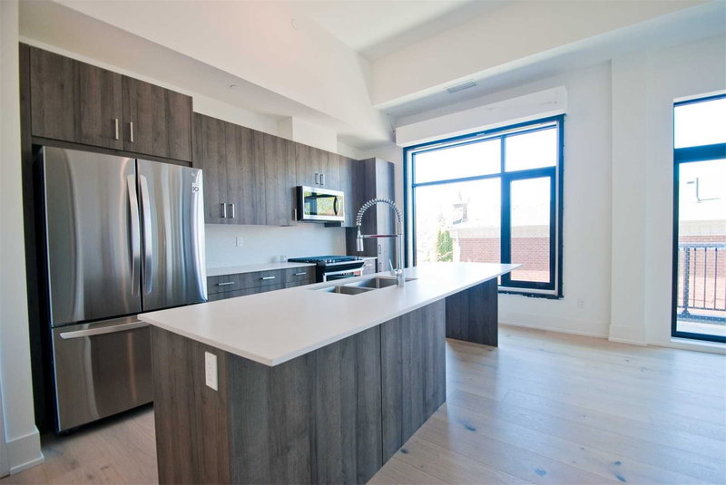 305 - 14 Dewhurst Blvd, Toronto, M4J3H9 | Image 3