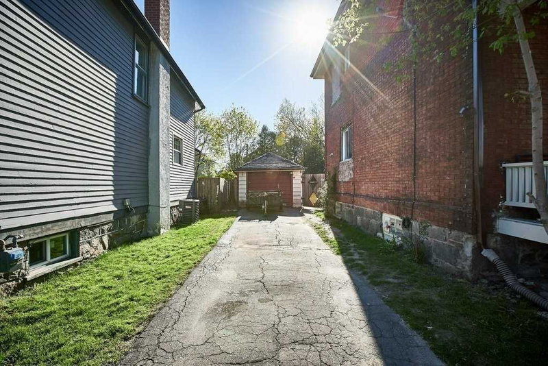 238 Mary St N, Oshawa, L1G5C4 | Image 3