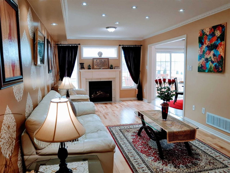 80 Atherton Ave, Ajax, L1T 0L3 | Image 2