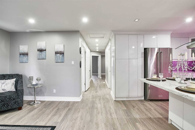 2 Ontario St, Ajax, L1S1T5 | Image 3