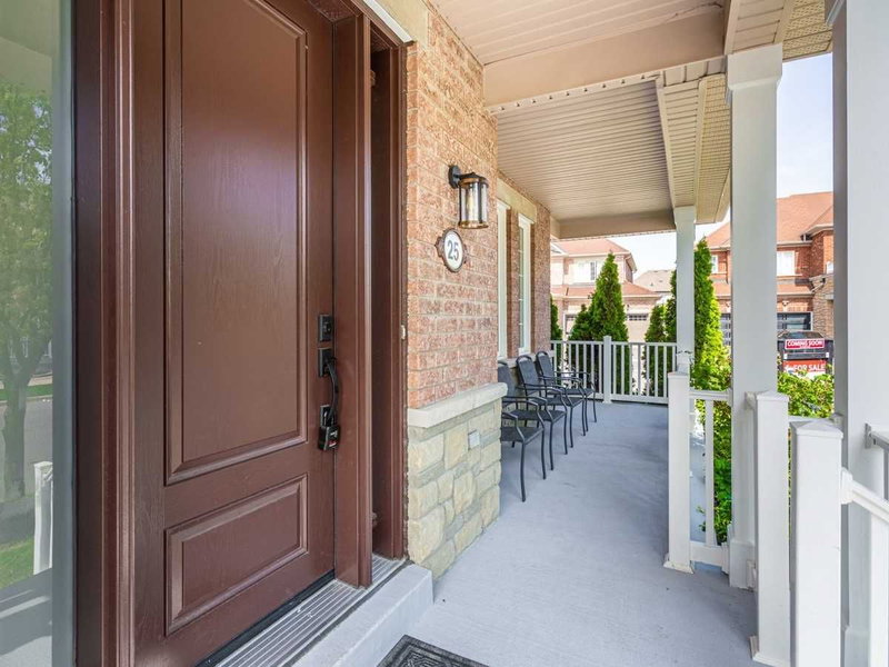 25 Shorten Pl, Ajax, L1T0E9 | Image 3