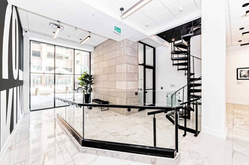 602 - 70 King St E, Oshawa, L1H 0A2 | Image 3