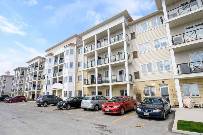 308 - 70 Shipway Ave, Clarington, L1B 0V7 | Image 2