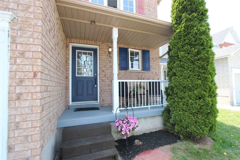 1822 Dalhousie Cres, Oshawa, L1G8C5 | Image 2