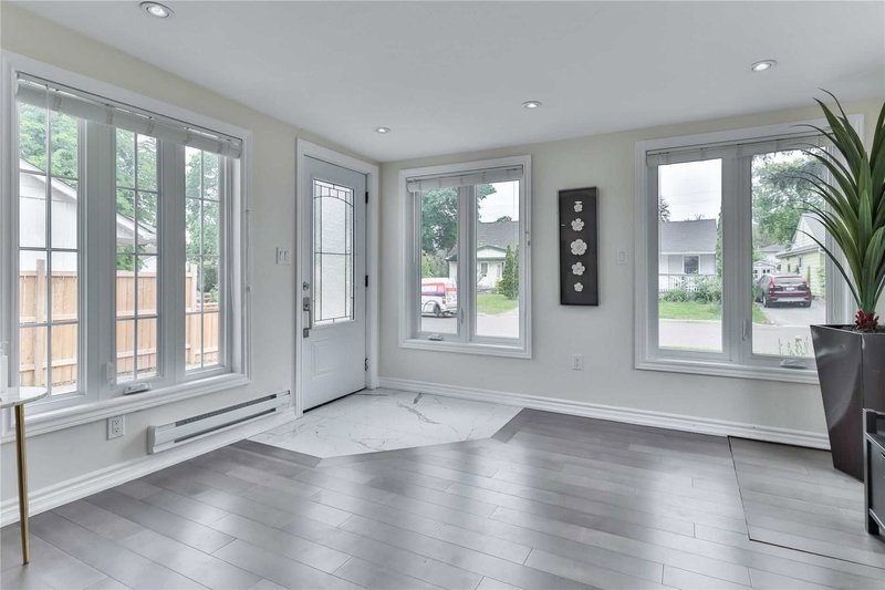 33 Windsor Ave, Ajax, L1S2B1 | Image 2