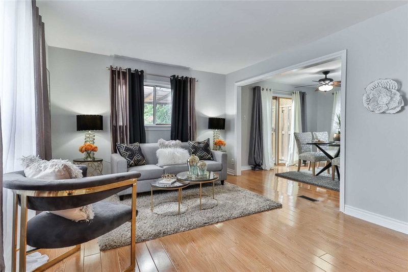 83 Exeter Rd, Ajax, L1S2K4 | Image 2