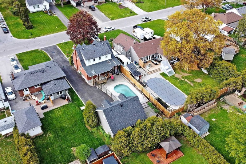 867 Parklane Ave, Oshawa, L1G1N7 | Image 2