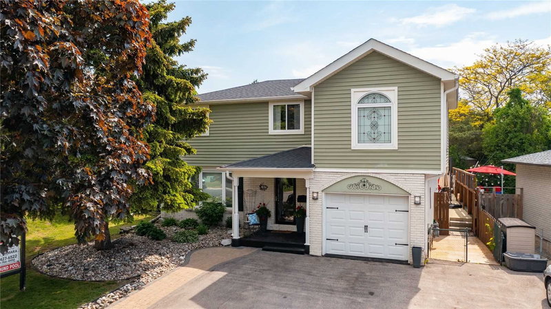 32 Harland Cres, Ajax, L1S1J9 | Image 2