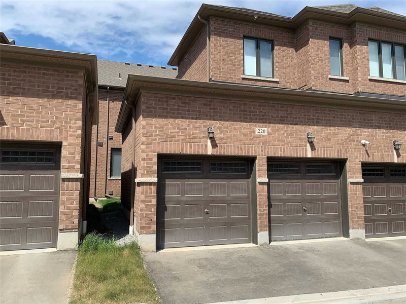 220 Coronation Rd, Whitby, L1P0H7 | Image 3