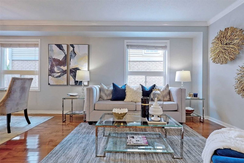 122 Medland Ave, Whitby, L1P1W7 | Image 2