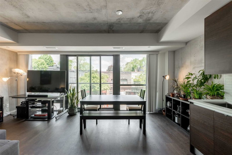 212 - 246 Logan Ave, Toronto, M4M0E9 | Image 3
