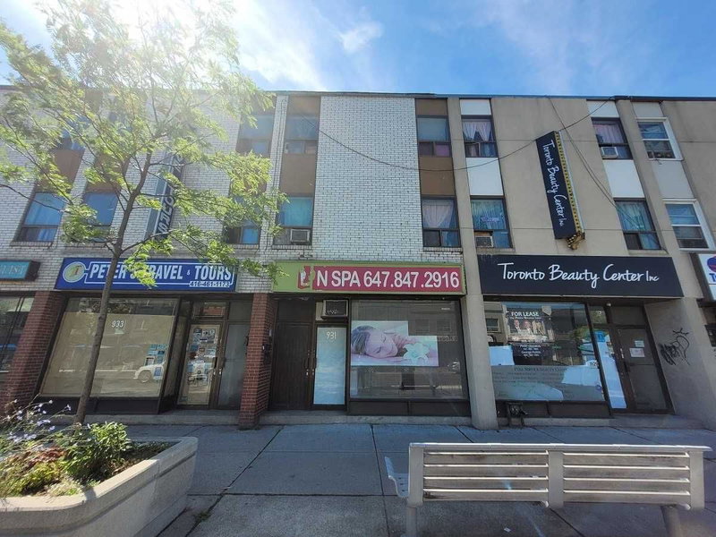 931 Danforth Ave, Toronto, M4J1L8 | Image 2