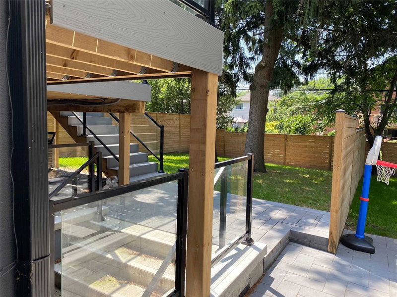 Lower - 130 Brooklawn Ave, Toronto, M1M2P9 | Image 2