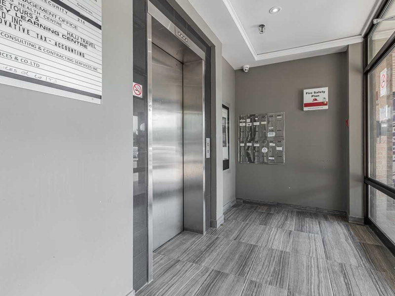 304 - 880 Ellesmere Rd N, Toronto, M1P-2W6 | Image 3