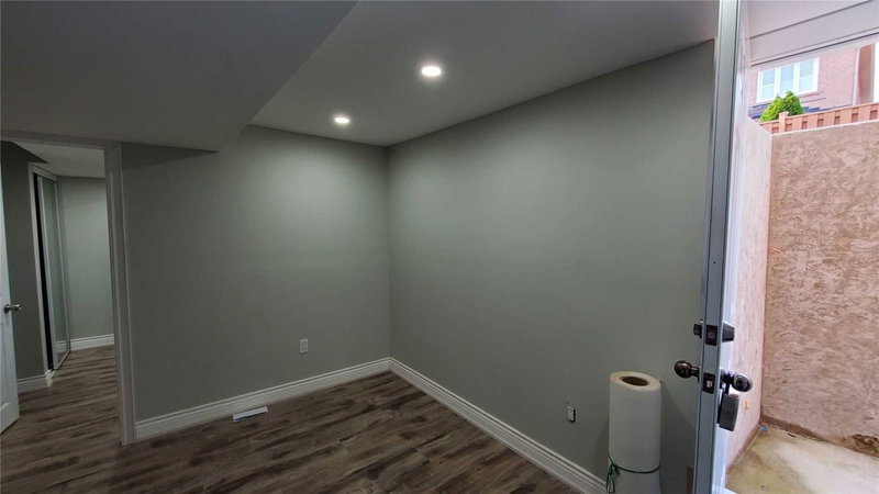 Bsmt - 64 Millcar Dr, Toronto, M1B6G4 | Image 3
