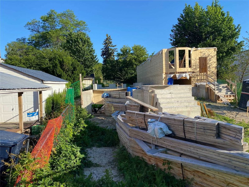 195 Danforth Rd, Toronto, M1L 3X1 | Image 3