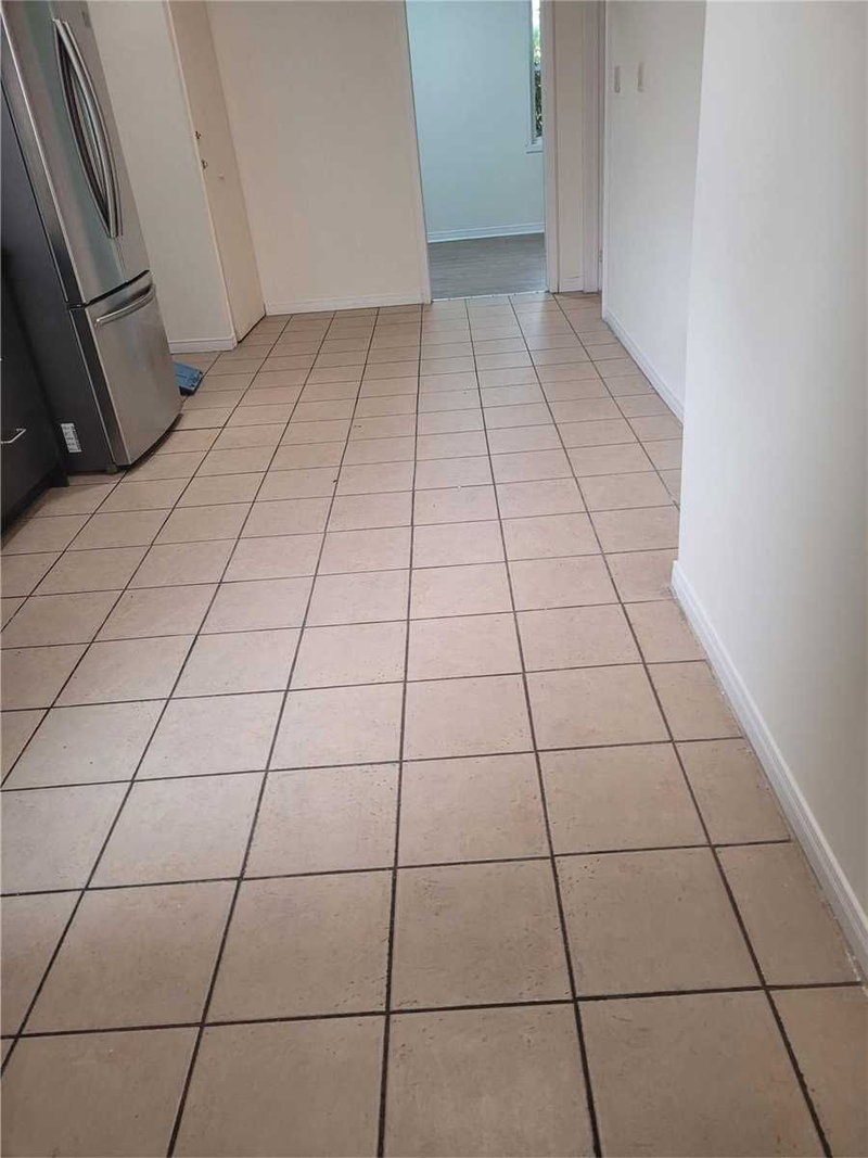 2 - 2766 Danforth Ave, Toronto, M4C1L7 | Image 2