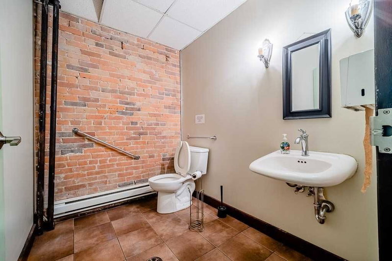 162 Danforth Ave, Toronto, M4K1N2 | Image 2