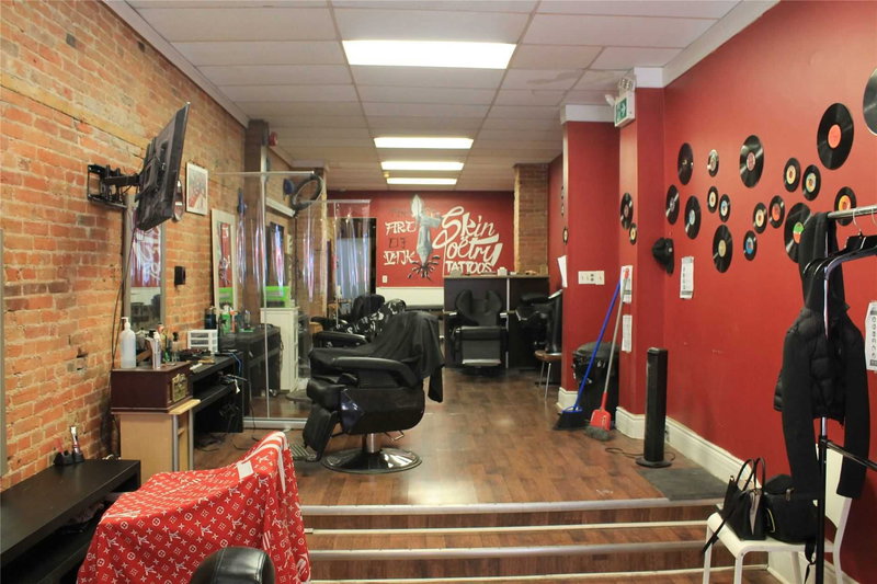 67 King St W, Clarington, L1C 1R2 | Image 2