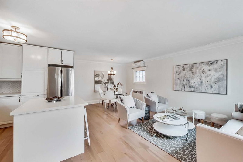 44 Doris Dr, Toronto, M4B 3C9 | Image 2