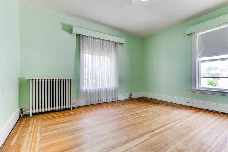 3 - 79 Queen St, Clarington, L1C1M5 | Image 2