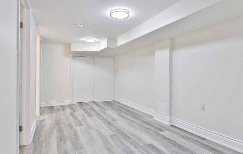 51B Fernwood Park Ave, Toronto, M4E3E9 | Image 3