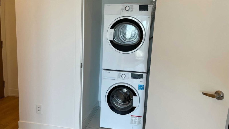 2201 - 1255 Bayly St, Pickering, L1W1L7 | Image 2