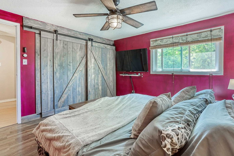 1499 Fenelon Cres, Oshawa, L1J6G2 | Image 2