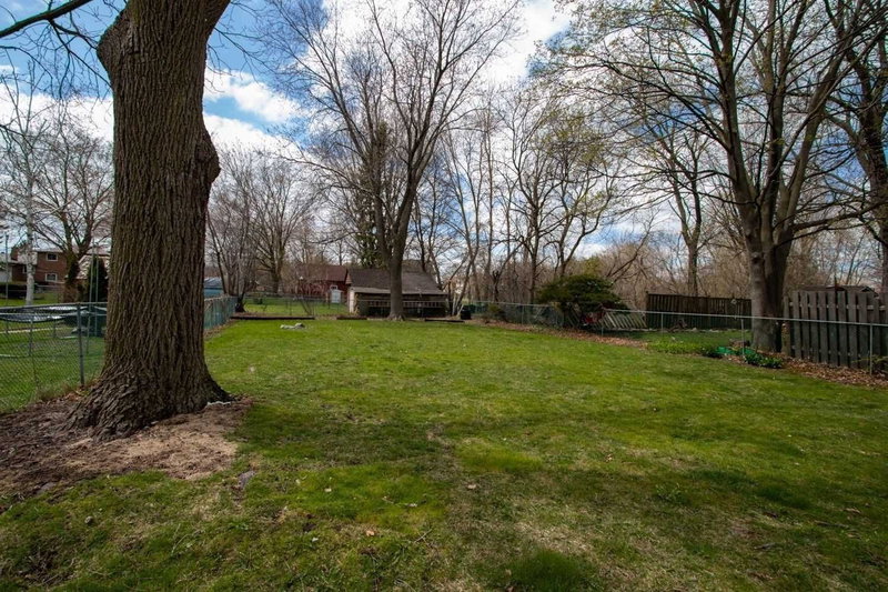 816 Meadowvale Rd, Toronto, M1C1T3 | Image 3