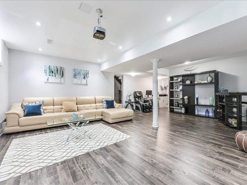 Listing Image 22