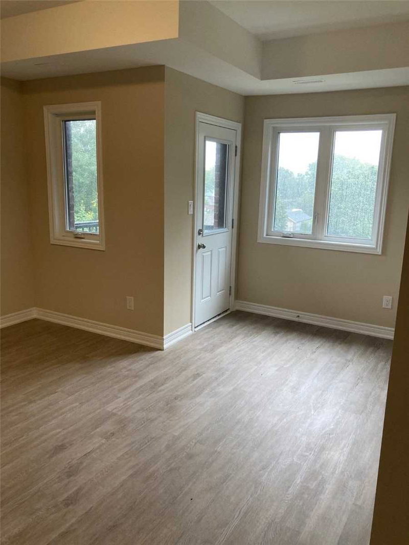 Upper - 293 Olive Ave, Oshawa, L1H2P5 | Image 2