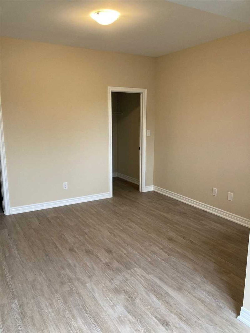 Upper - 293 Olive Ave, Oshawa, L1H2P5 | Image 3