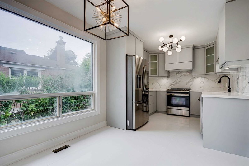 203 Toynbee Tr, Toronto, M1E 1G8 | Image 2