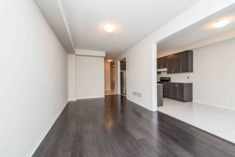 71 Rimrock Cres, Whitby, L1N 0E5 | Image 2