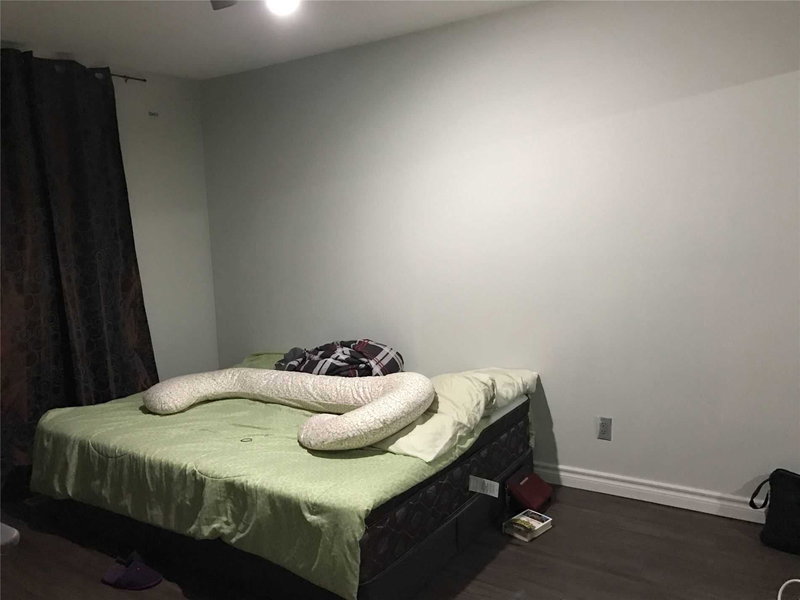 48 Gorsey Sq, Toronto, M1B1A7 | Image 3