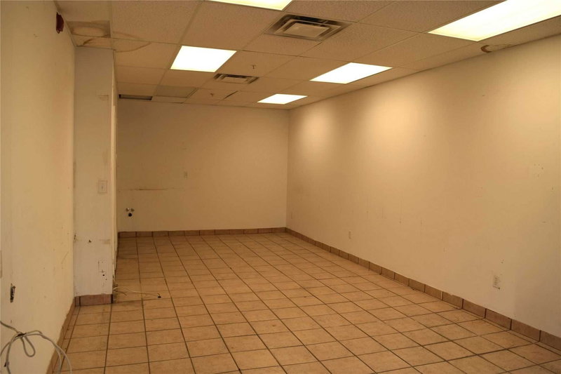 B - 1908 Gerrard St E, Toronto, M4L2C1 | Image 3