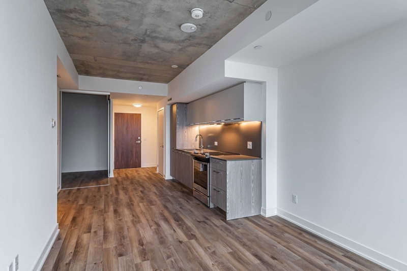 923 - 30 Baseball Pl, Toronto, M4M 0E8 | Image 2