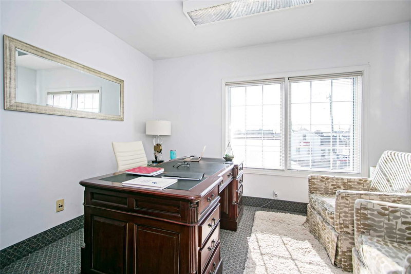 4 - 71 Albert St, Oshawa, L1H4R1 | Image 2