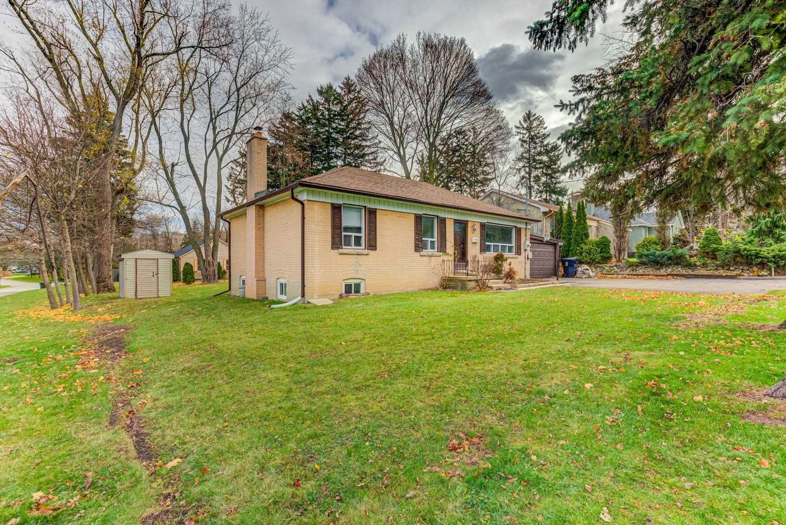 Detached House leased at 275 Scarborough Golf Clu Road, Toronto, Ontario, M1J3G7 - Guildwood - MLS: E5448962